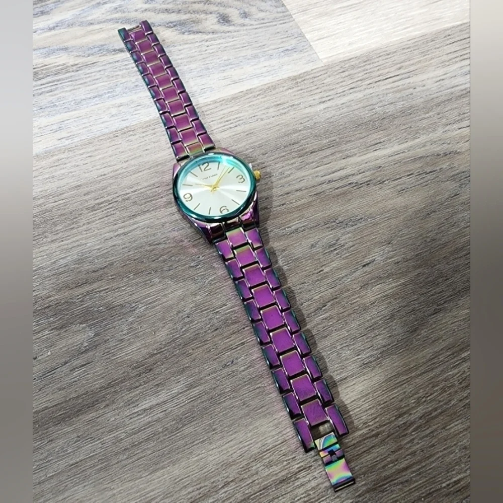 Vernier Women's Oil Silk 32mm Round Link Watch - New In Box